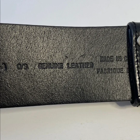 Vintage LE CHATEAU Y2K Black Leather Belt w Silver Eyelets & Crystal Front Clasp - Picture 3 of 10